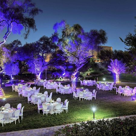 Al Messila, A Luxury Collection Resort & Spa, Doha Exterior foto The garden at night